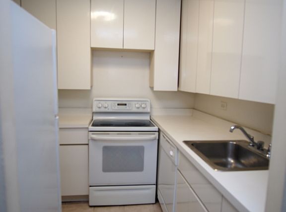 2nd image of 5100 N Marine Dr APT 14E