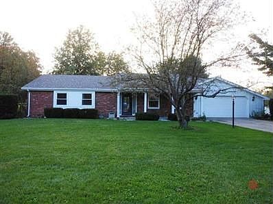 1st image of 16 S Fairway Dr