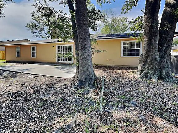 2nd image of 12561 Point Park Dr #1