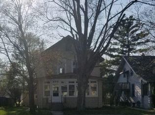 408 S Grand Ave, Waukesha, WI 53186