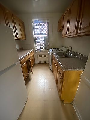 5th image of 3510 Avenue H APT 3A