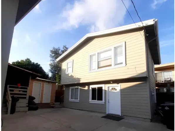 3276 Hyde St #2, Oakland, CA 94601