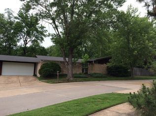 13029 Ferntrails Ln, Saint Louis, MO