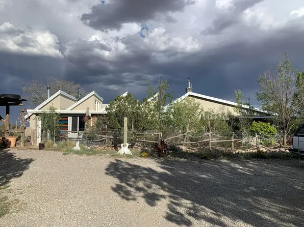 130 Stream Rd, Edgewood, NM 87015
