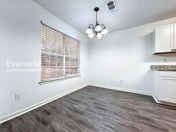 5th image of 3136 Lower Creek Dr