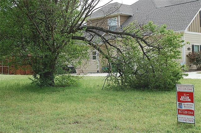 2nd image of 2621 Peninsula Dr