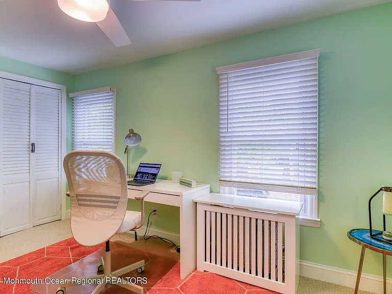 819 Dunlewy St — Photo 29