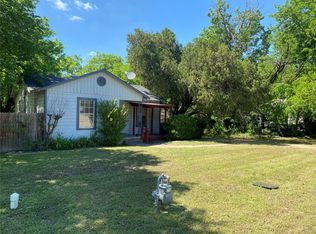 3329 Rita Ln, Haltom City, TX 76117