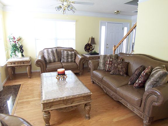 3rd image of 563 Whistling Swan Dr