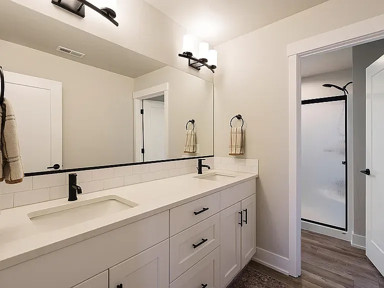 4541 SW 36th St — Photo 25