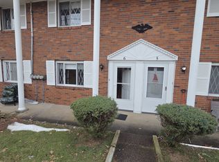 265 Crest Ave #6, Belle Vernon, PA 15012