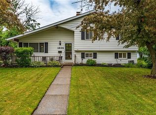 1204 E 344th St, Eastlake, OH 44095