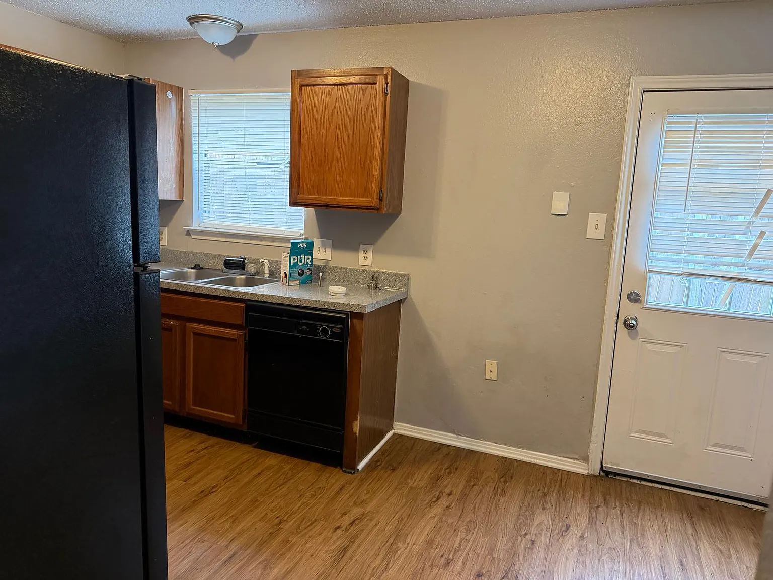 2 bed, 1088 sqft, $1,349 — Photo 4