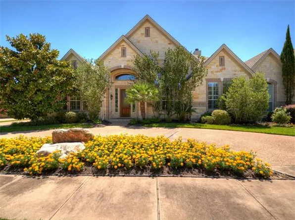 2346 Berwick Dr, Round Rock, TX 78681