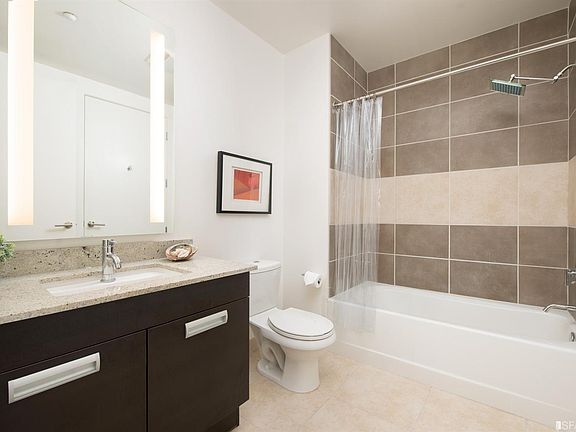 5th image of 300 Berry St Unit 1509
