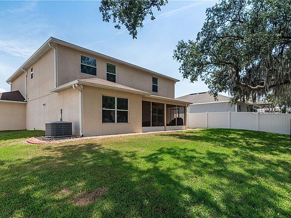 2nd image of 10924 Pond Pine Dr