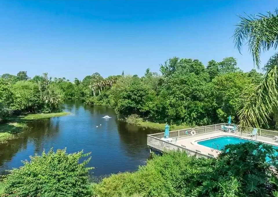 1st image of 705 Pine Run Dr #705
