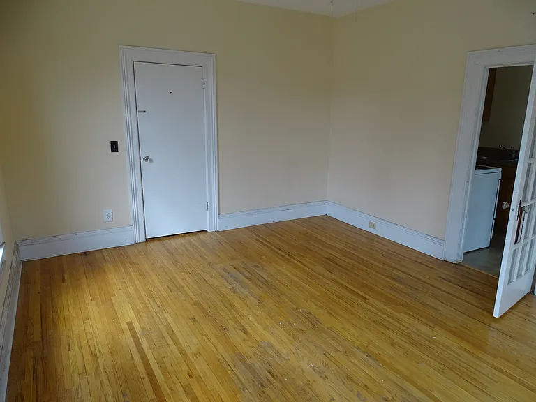 505 E Maumee St #4 — Photo 4
