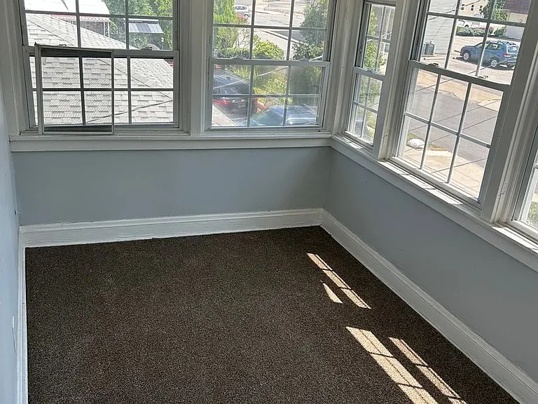 9505 Sladden Ave — Photo 13