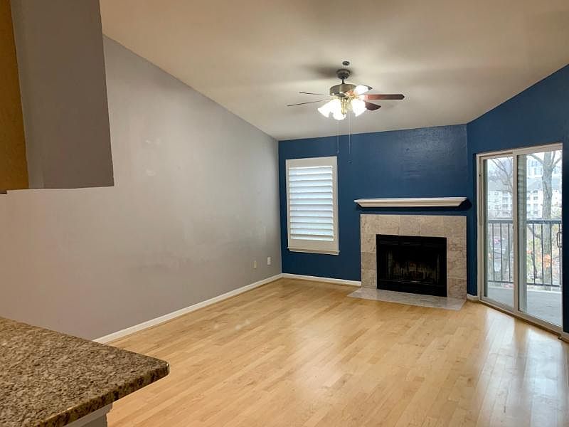 1st image of 3307 Wyndham Cres #4161