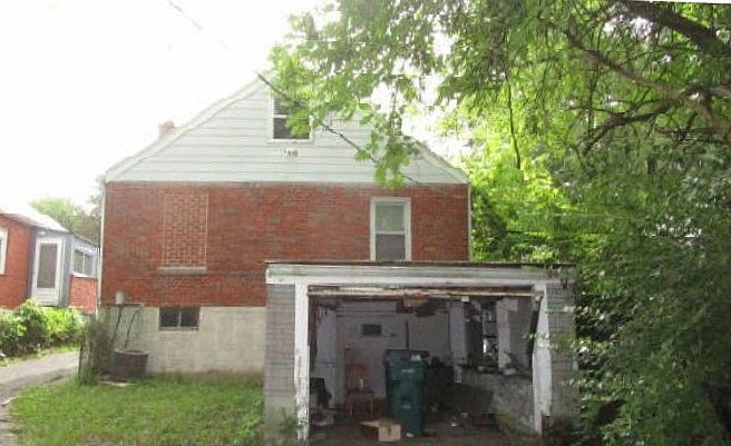 2nd image of 9831 Green Valley Dr