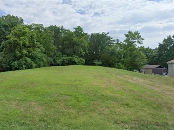 1725 Greeley Ave, Kansas City, KS 66104