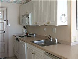 2nd image of 415 E Beach St APT 902