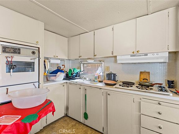 4th image of 2075 W Rialto Ave Space 29