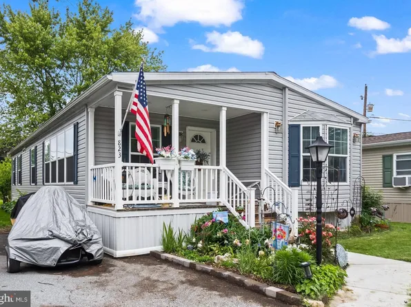 823 Gail Pl, Lancaster, PA 17601