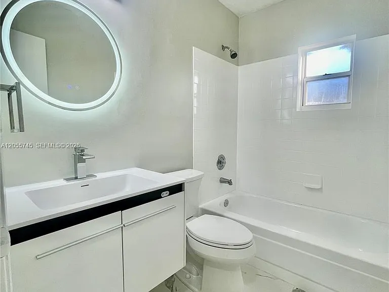 5508 NW 101st Ct — Photo 17