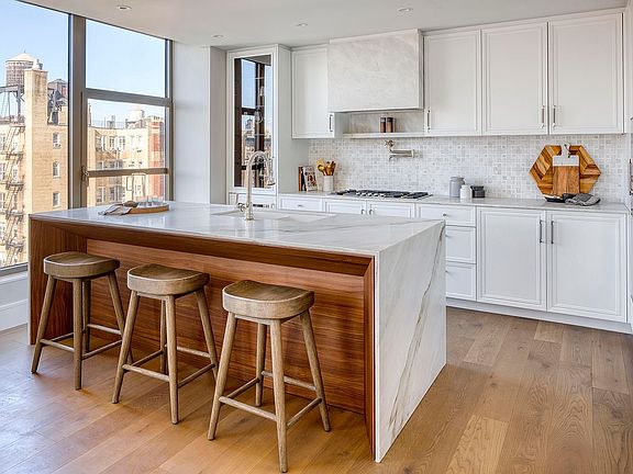 4th image of 251 W 91st St #12D