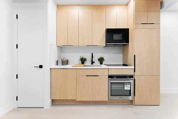 Rented by Douglas Elliman | media 17