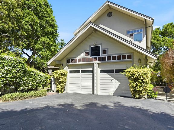 2nd image of 2060 Bunker Hill Dr