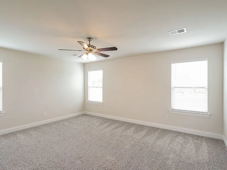 1701 Tahoma Dr — Photo 9