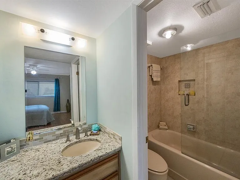 1125 Pinellas Bayway S #305 — Photo 23