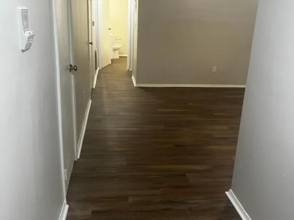 566 Glenwood Ave APT 5, Cincinnati, OH 45229