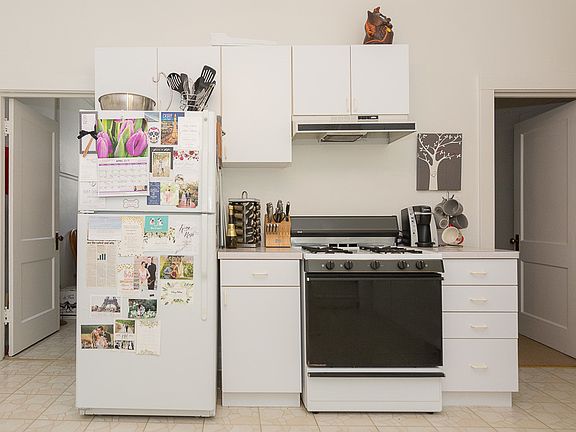 5th image of 3540 N Bell Ave #2