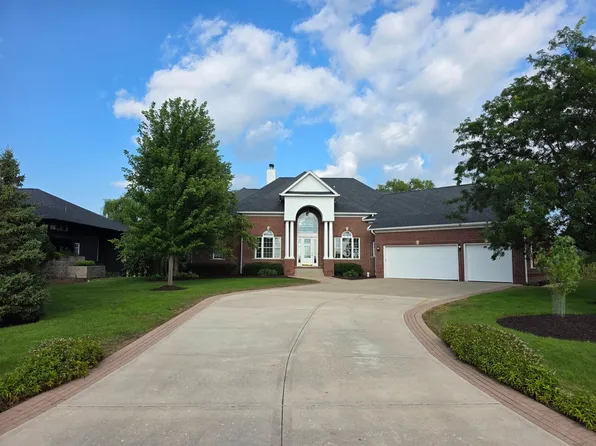 212 Slalom Ct, Minooka, IL 60447