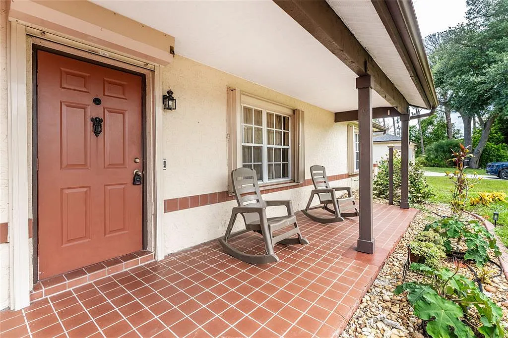 2 bed, 2.0 bath, 1508 sqft, $1,650 — Photo 2