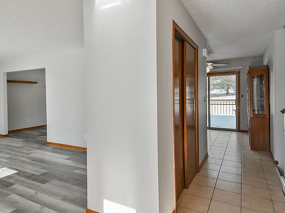 3rd image of 9415 Sagewood Dr