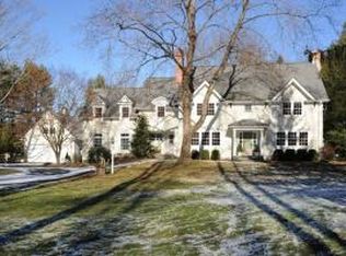 752 Silvermine Rd, New Canaan, CT 06840