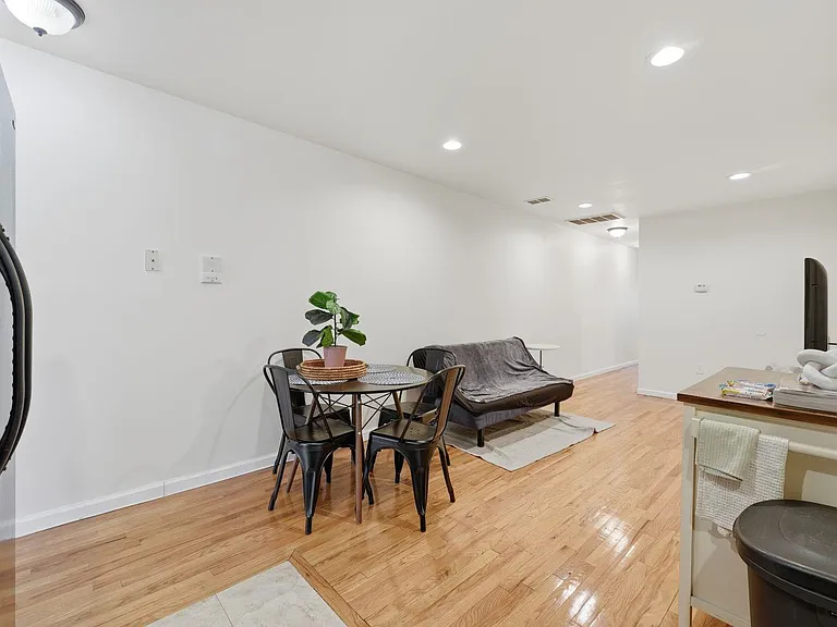 499 Ocean Ave #2 — Photo 7