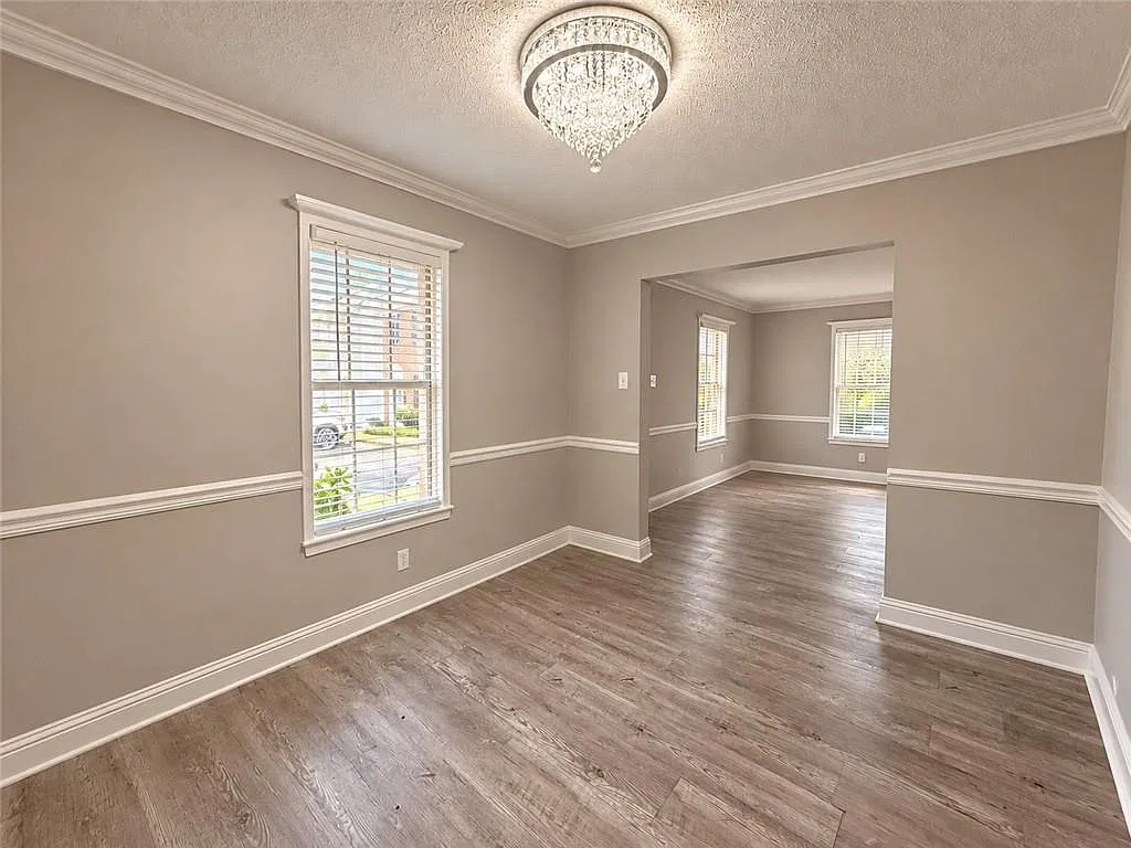 3 bed, 2.5 bath, 1616 sqft, $1,500 — Photo 4