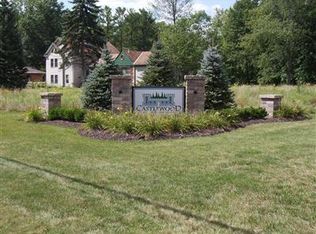 21084 Castlewood Dr, Strongsville, OH 44149