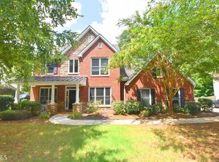 400 Lake Forest Dr, Newnan, GA 30265