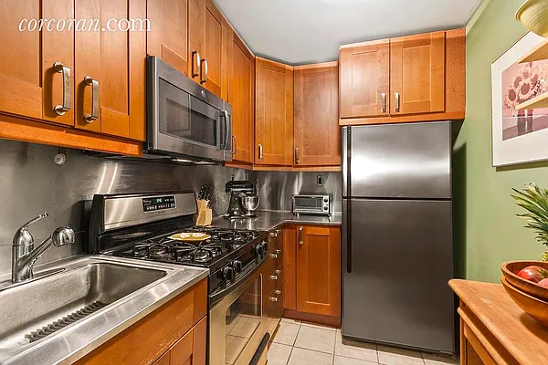 Sold by Corcoran | media 4