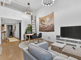 44 Berry St APT 3A, Brooklyn, NY 11249
