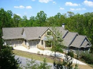 12 Somerset Ln, Cartersville, GA 30121