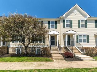 6516 Nottinghill Trail Dr, Canal Winchester, OH 43110