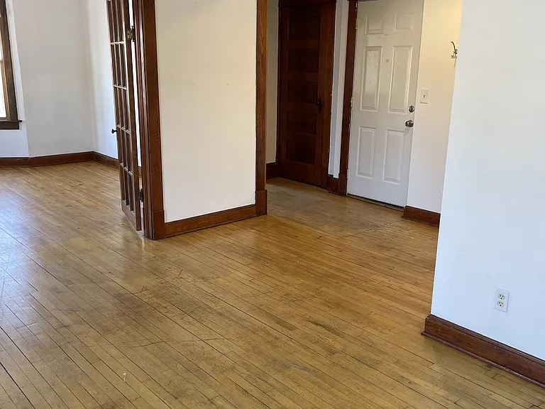 210 S Water St — Photo 8